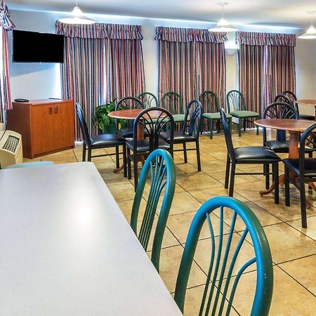 מלון Super 8 By Wyndham Gresham/Portland Area Or מראה חיצוני תמונה