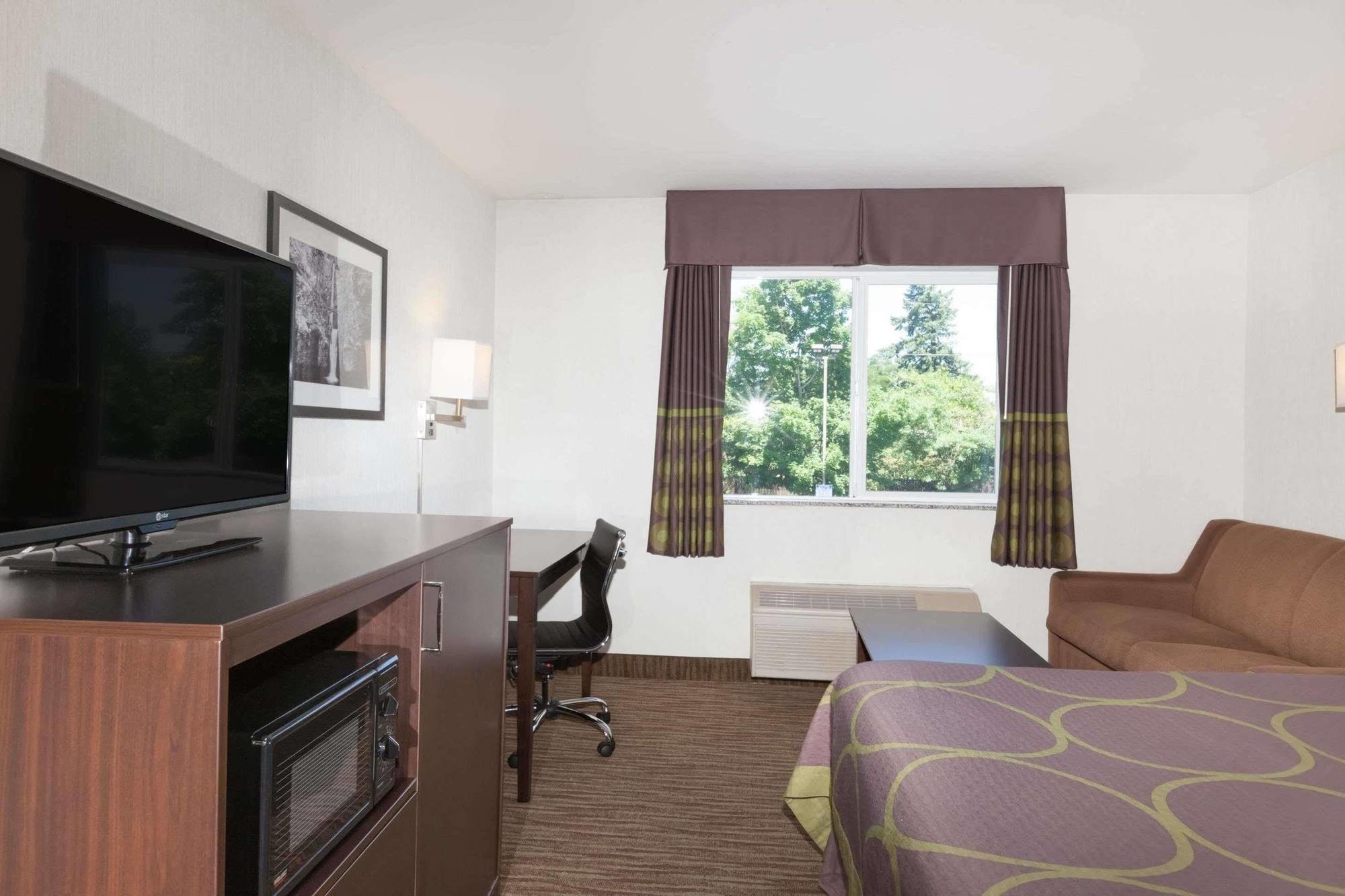 מלון Super 8 By Wyndham Gresham/Portland Area Or מראה חיצוני תמונה