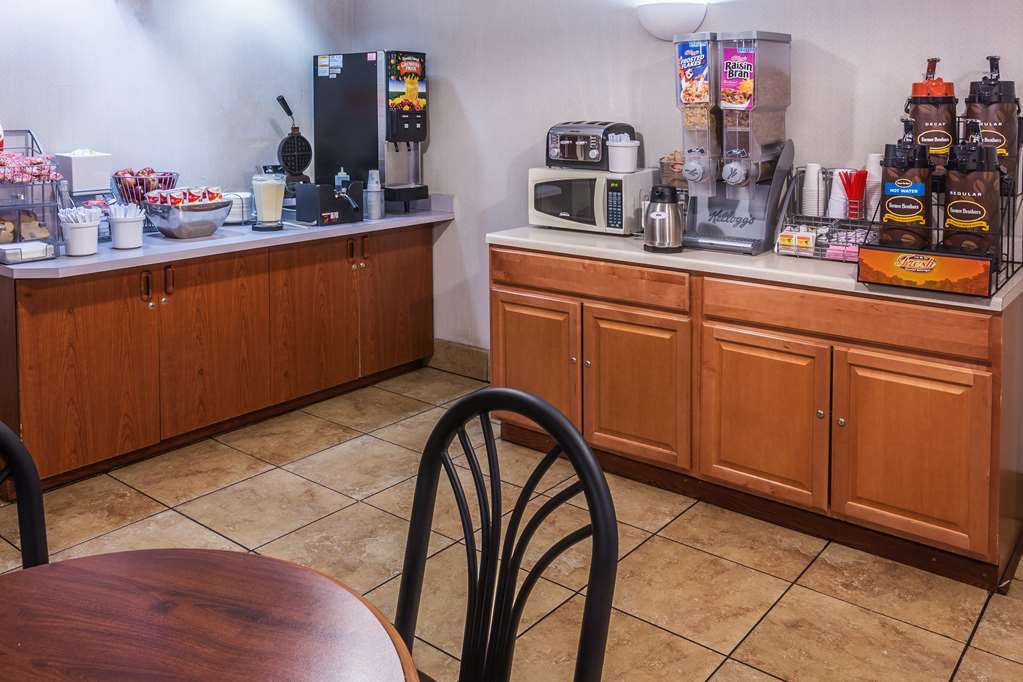 מלון Super 8 By Wyndham Gresham/Portland Area Or מתקנים תמונה
